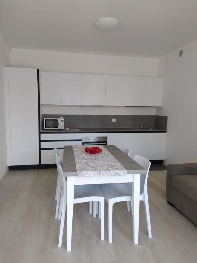 Appartamento F2 - Coral Red *